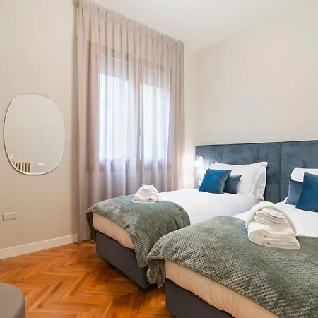 Apartment Guesthost - San Fermo Luxury