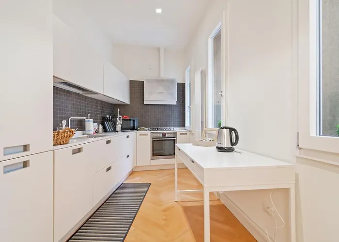Apartman Guesthost - San Fermo Luxury